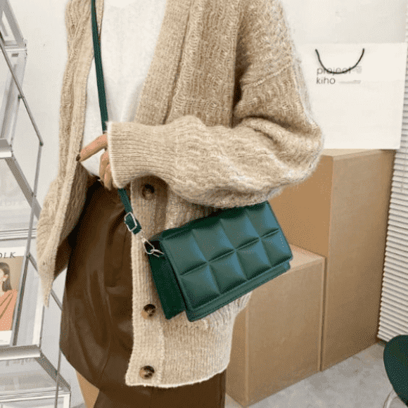 Bolsa Feminina de Couro - Crossbody Glamour