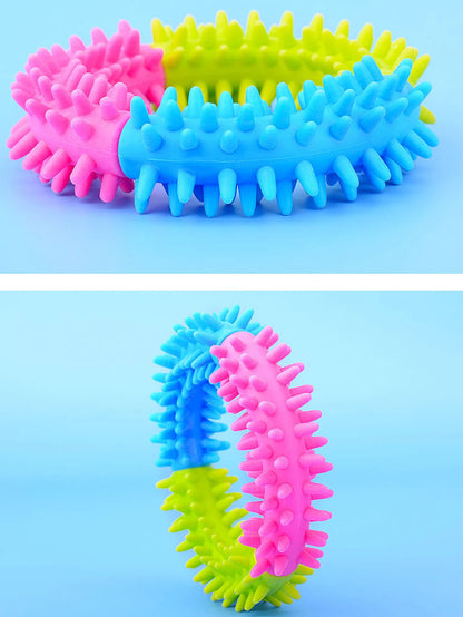2 brinquedos para cães de estimação: bola de sino resistente à mordida e anel molar tricolor, borracha macia para moagem e mastigar dentes