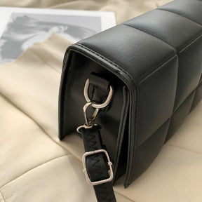 Bolsa Feminina de Couro - Crossbody Glamour